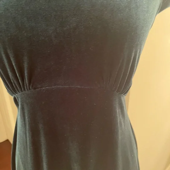 NWT Vince Camuto velvet dress - Picture 6 of 6
